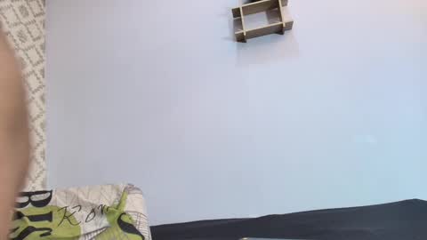 Snapshot of chantal_taylor_ chatting on 03-10-25, 12:04 Raquel online show from 03-10-25, 12:04