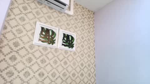 Snapshot of chantal_taylor_ chatting on 03-12-25, 12:04 Raquel online show from 03-12-25, 12:04