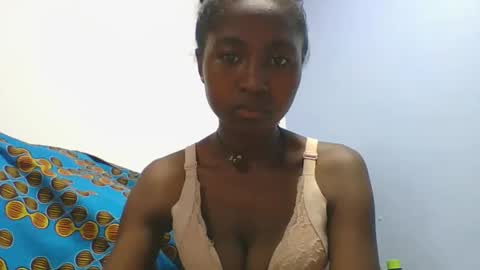 Snapshot of chantale483461 chatting on 03-02-26, 05:30 chantale483461 online show from 03-02-26, 05:30