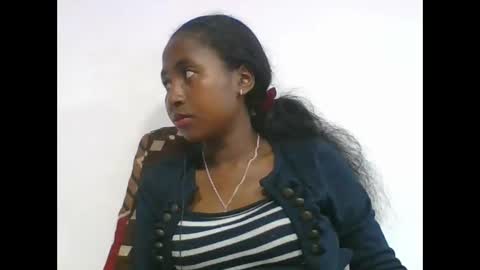 chantale483461 online show from 04-15-26, 06:37