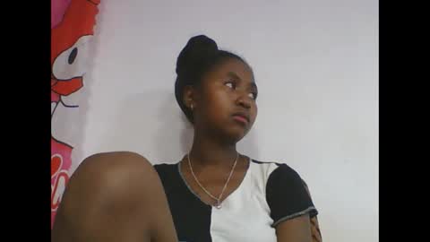 Snapshot of chantale483461 chatting on 04-26-26, 04:54 chantale483461 online show from 04-26-26, 04:54