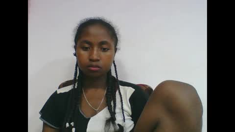 Snapshot of chantale483461 chatting on 04-29-26, 05:30 chantale483461 online show from 04-29-26, 05:30