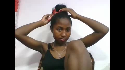 Snapshot of chantale483461 chatting on 05-04-26, 05:09 chantale483461 online show from 05-04-26, 05:09