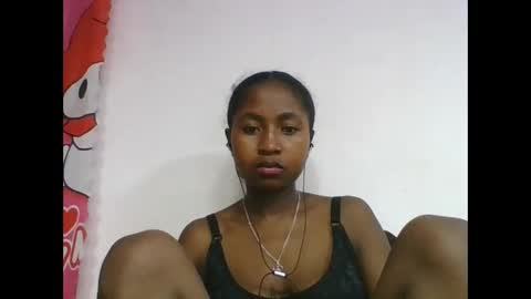 Snapshot of chantale483461 chatting on 05-07-26, 06:08 chantale483461 online show from 05-07-26, 06:08