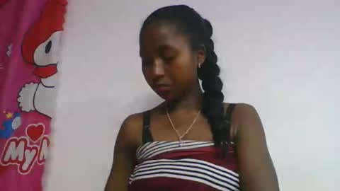 Snapshot of chantale483461 chatting on 05-07-26, 06:13 chantale483461 online show from 05-07-26, 06:13