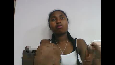 Snapshot of chantale483461 chatting on 05-13-26, 06:22 chantale483461 online show from 05-13-26, 06:22
