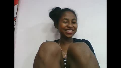 Snapshot of chantale483461 chatting on 05-16-26, 10:36 chantale483461 online show from 05-16-26, 10:36