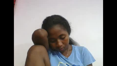 Snapshot of chantale483461 chatting on 05-17-26, 05:09 chantale483461 online show from 05-17-26, 05:09