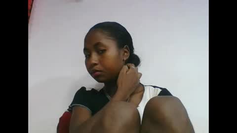 Snapshot of chantale483461 chatting on 05-18-26, 05:02 chantale483461 online show from 05-18-26, 05:02