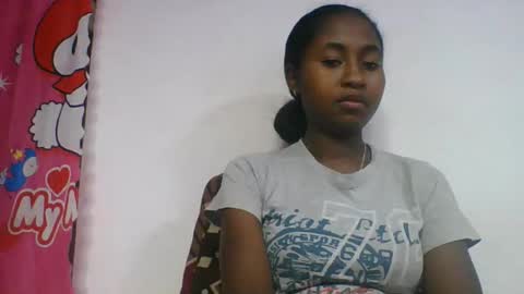 Snapshot of chantale483461 chatting on 05-21-26, 06:09 chantale483461 online show from 05-21-26, 06:09