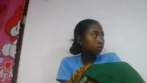 Snapshot of chantale483461 chatting on 05-26-26, 05:03 chantale483461 online show from 05-26-26, 05:03