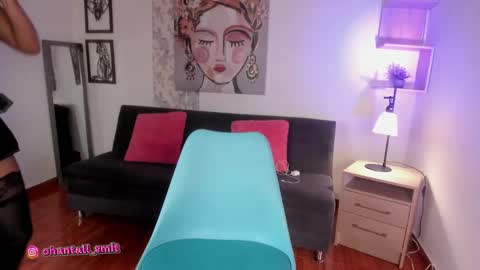 Snapshot of chantall_smith chatting on 01-28-25, 03:14 online show from 01-28-25, 03:14