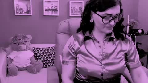 The Queen online show from 04-30-26, 06:36