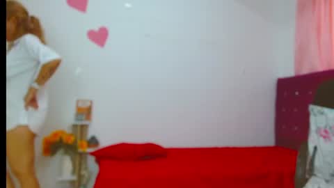 Snapshot of chantalsemenova2023 chatting on 07-16-26, 04:46 chantal sweety and horny latina for u online show from 07-16-26, 04:46