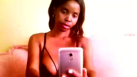 Snapshot of chante665 chatting on 12-11-24, 06:47 chante665 online show from 12-11-24, 06:47