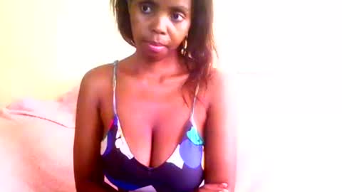 Snapshot of chante665 chatting on 02-16-25, 07:15 chante665 online show from 02-16-25, 07:15