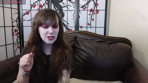 Chariot May online show from 02-27-25, 05:13