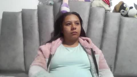Snapshot of charis_21 chatting on 04-28-26, 11:15 charis 2 online show from 04-28-26, 11:15