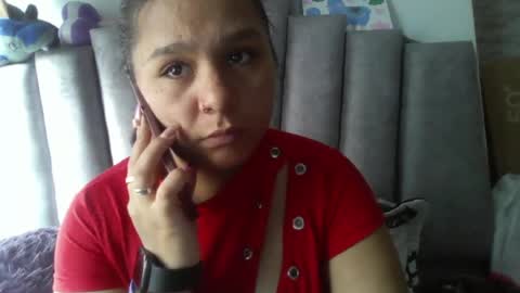 Snapshot of charis_21 chatting on 05-25-26, 09:43 charis 2 online show from 05-25-26, 09:43