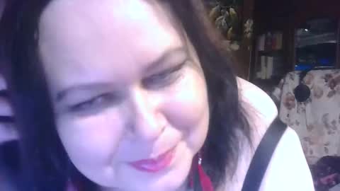 Snapshot of charleekendall chatting on 11-11-25, 04:18 CharleeKendall online show from 11-11-25, 04:18