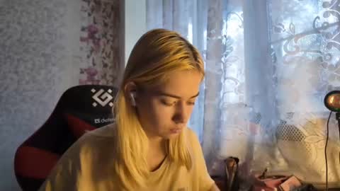 Nancy online show from 10-29-25, 07:54