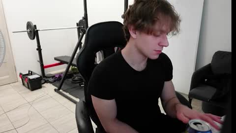 Snapshot of charles_dreams chatting on 12-14-25, 04:34 CHARLES DREAMS online show from 12-14-25, 04:34