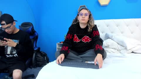 Charles y Elara online show from 12-11-24, 06:36