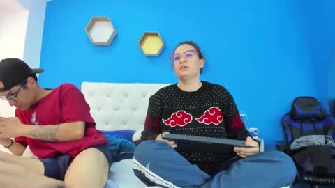 Charles y Elara online show from 01-23-25, 10:01