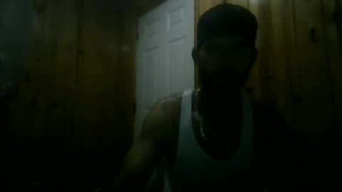 charlesb13 online show from 05-10-26, 08:30