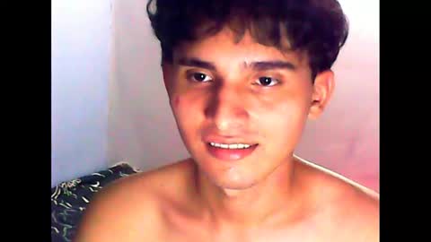 Snapshot of charley_quin chatting on 01-25-25, 02:58 Charley quinn online show from 01-25-25, 02:58