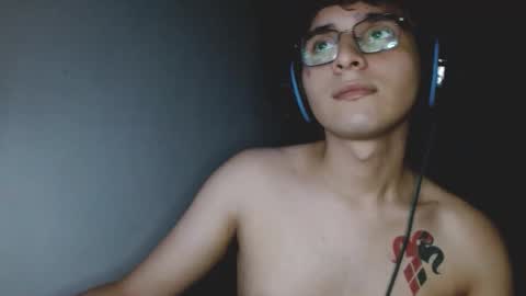 Snapshot of charley_quin chatting on 09-26-25, 04:49 Charley quinn online show from 09-26-25, 04:49