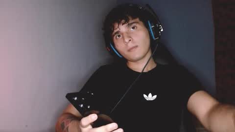 Snapshot of charley_quin chatting on 10-17-25, 05:54 Charley quinn online show from 10-17-25, 05:54