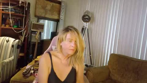 Charli online show from 03-07-26, 10:40