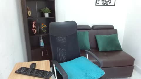 Charlie oconnor online show from 01-11-25, 06:45