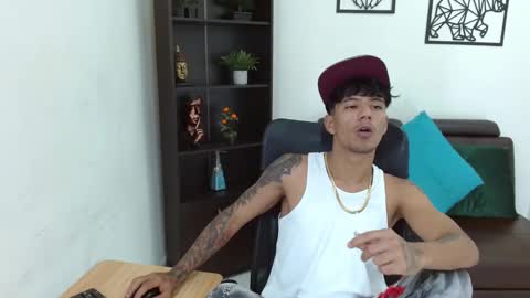 Charlie oconnor online show from 01-17-25, 03:12