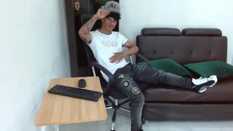 Charlie oconnor online show from 01-21-25, 03:37