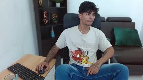 Charlie oconnor online show from 01-29-25, 03:33