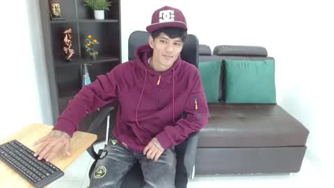 Charlie oconnor online show from 02-13-25, 04:43