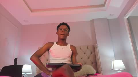 Snapshot of charlie_storm_ chatting on 02-04-26, 04:13 online show from 02-04-26, 04:13