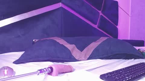 CHARLIE online show from 01-11-25, 11:24