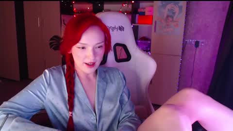 Snapshot of charlie_wtf chatting on 02-08-25, 09:04 charlie online show from 02-08-25, 09:04