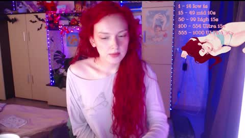 Snapshot of charlie_wtf chatting on 10-16-25, 11:06 charlie online show from 10-16-25, 11:06