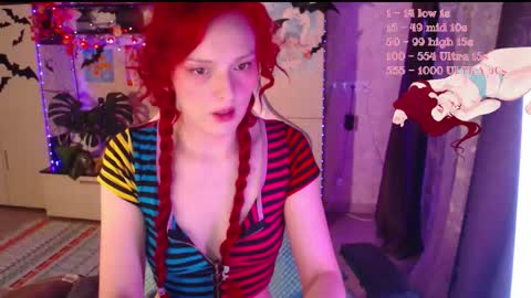 Snapshot of charlie_wtf chatting on 10-26-25, 06:47 charlie online show from 10-26-25, 06:47