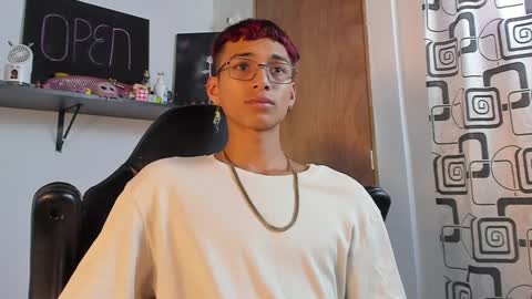 Charles Russo online show from 12-21-24, 08:21