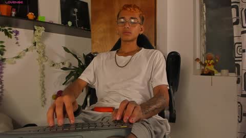 Charles Russo online show from 01-18-25, 03:53