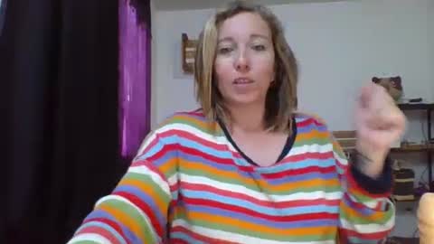 charlott online show from 01-08-25, 09:23