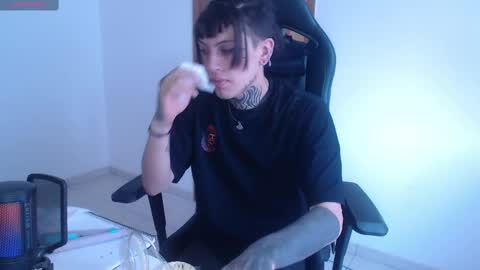 Ale punky online show from 10-07-25, 10:23