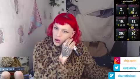 Snapshot of charlotbelucci_ chatting on 07-20-26, 11:45 Ale punky online show from 07-20-26, 11:45