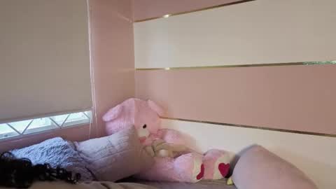 You honey online show from 10-17-25, 11:46