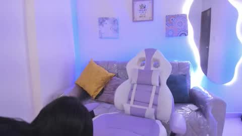    online show from 09-25-25, 02:10